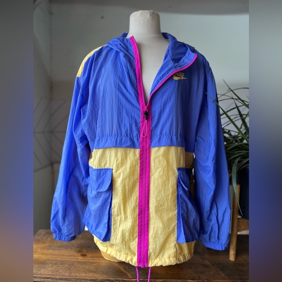 Nike Sportswear Icon Retro Clash Woven Windbreaker Jacket Purple / Yellow - Picture 6 of 14